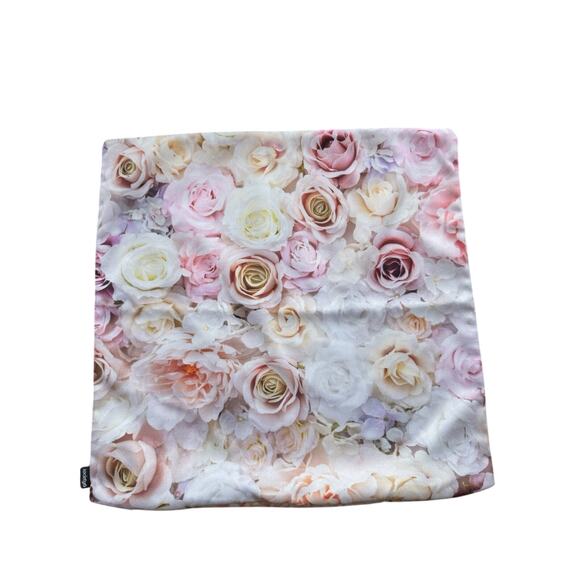 2 Society6 Throw Pillow Covers Pastel Zippered Washable Artist Created 19x19” - Picture 3 of 10